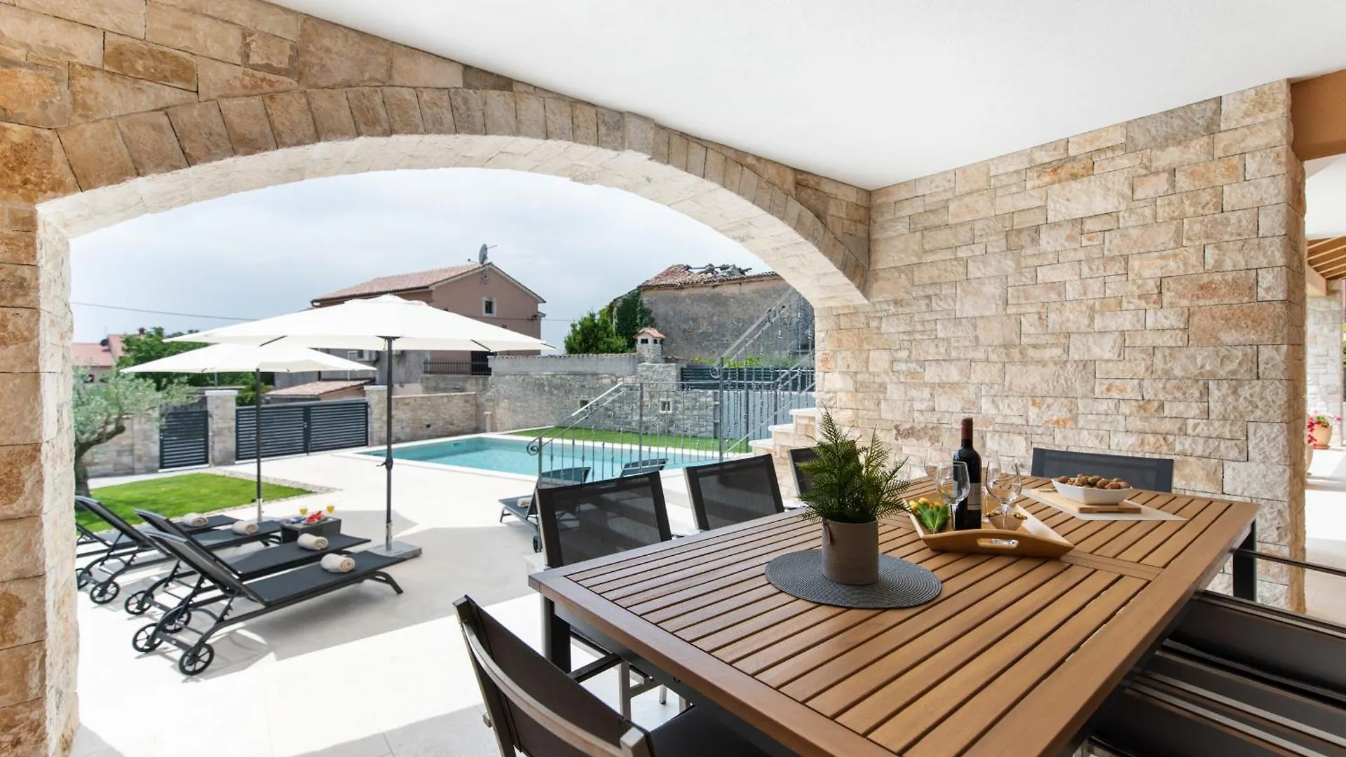 Villa Grande Brscici Svetvinčenat 0*,