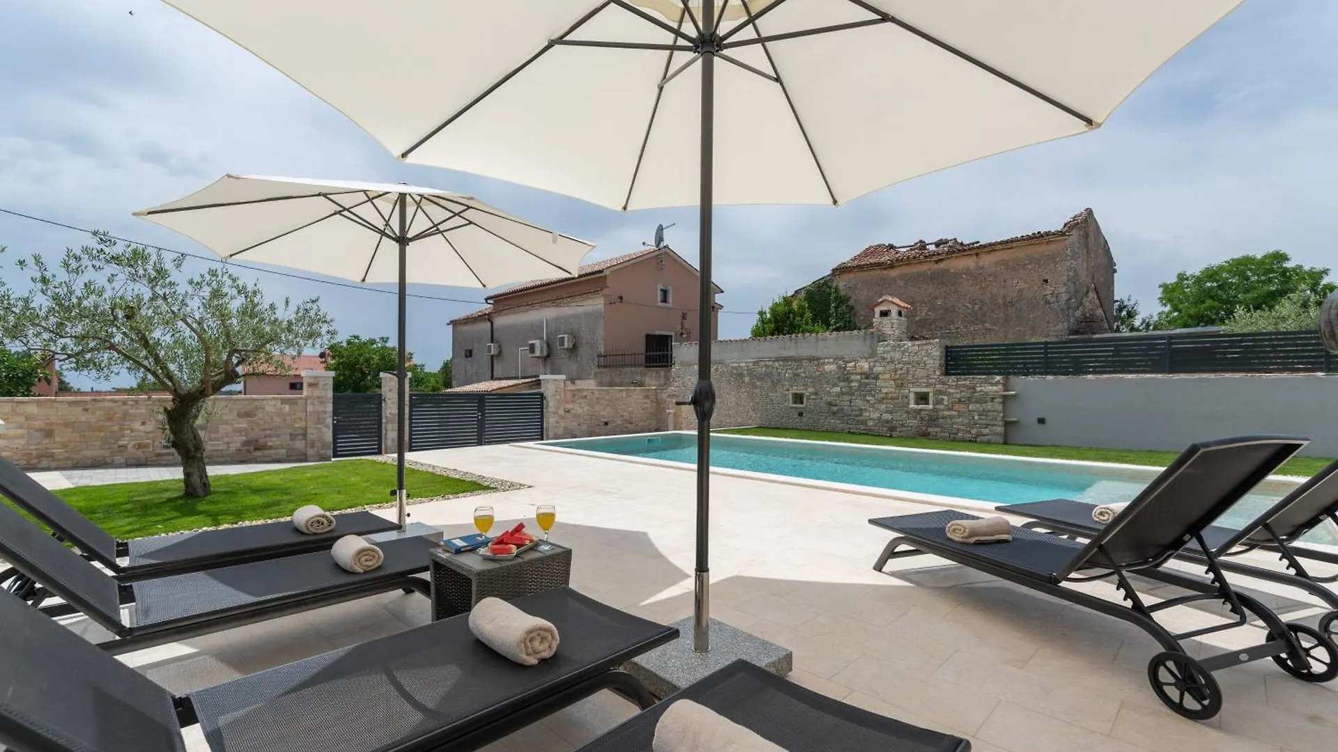 Villa Grande Brscici Svetvinčenat 0*,  Croacia